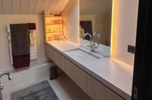 une rénovation sur mesure d'une salle de bain