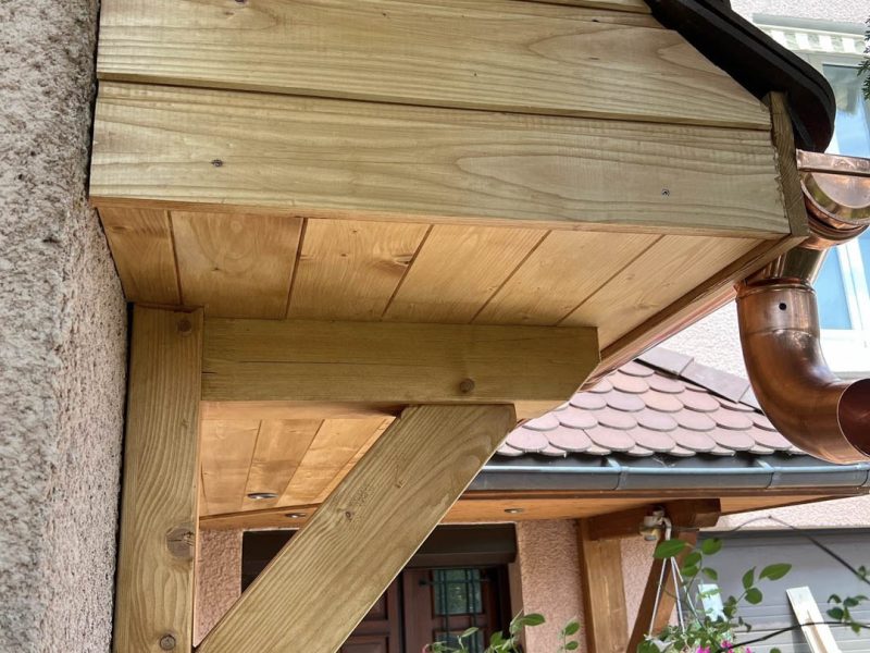 avant-toit-bois-maison-annecy-renovation (7)