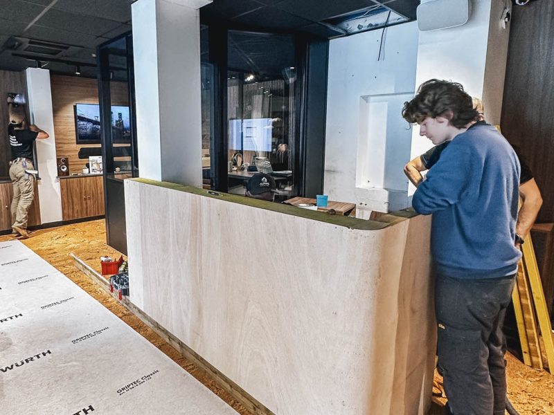nautile-store-annecy-son-image-domotique- cinema-amenagement-local-professionnel-boutique-bois (7)